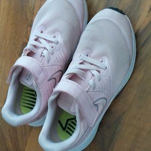Nike Girls Shoes